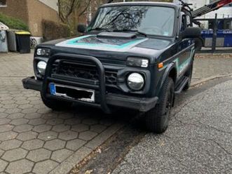 lada niva taiga 4x4/ 2014/ lpg/ tüv neu