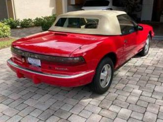 1990 buick reatta convertible