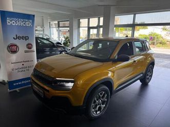 jeep avenger longitude 1.2 turbo 100k mt6 e