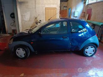 ford ka del 2000