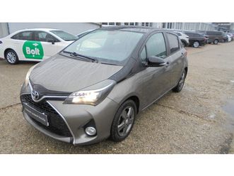 toyota yaris 1.33 dual vvt-i 6m/t style bi-tone bronze