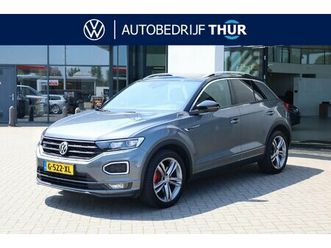 1.5 tsi sport business r 110kw-150pk dsg, 4 seizoenenbanden, dodehoek sensor, r line in en exterieur, digital cockpit, panoramadak, navigatie, dab+, winterpakke