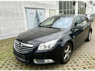opel insignia sports tourer 2.0 cdti cosmo 2 tulaj! bőr.navi.xenon.pdc.ülésfűtés! teljes szervizfüzet! szép!