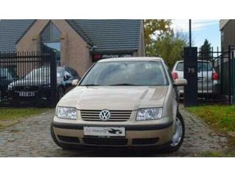 ② vw bora 1.4i/1st owner/history/garantie — volkswagen — 2ememain