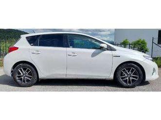 auris ii 2012 5p 1.8 ibrida gpl
