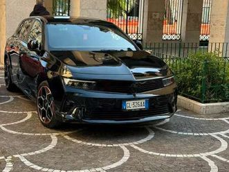 1.6 phev gs edition s&s 180cv at8 gs