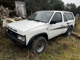 nissan terrano 1 2x 2.7 td oraz 2.4 parczew • olx.pl