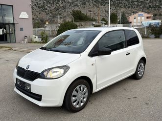 škoda citigo 2015 god. *klima*