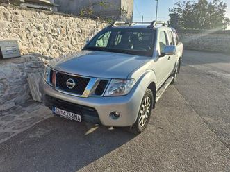 nissan navara nissan navara 3.0 v6 automatik automatik, 2013 god.