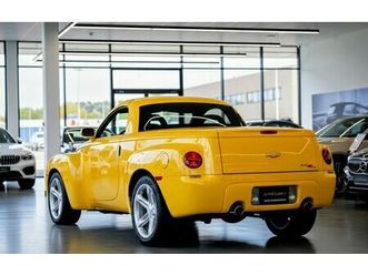 chevrolet ssr 5.3 v8 hydra-matic mint condition clean carfax lågmil