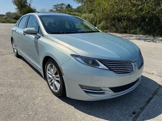low-miles-14-lincoln-mkz-reserve-hybrid-45-mpg