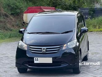 2009 honda freed 1.5 power sliding door mpv matic pajak panjang
