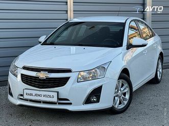 chevrolet cruze 1.7 dt 16v -alu-temp-pdc-