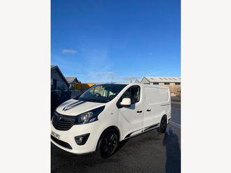 1.6 cdti 2700 biturbo limited edition nav l1 h1 euro 6 (start/stop) 5dr