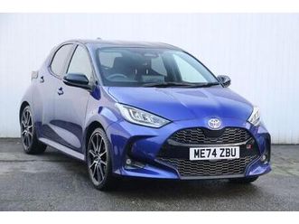 toyota yaris gr sport hatchback's 1.5 vvt-h gr sport e-cvt euro 6 (start/stop) 5dr