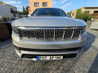 jeep grand wagoneer 6.4 v8 hemi (477hp 617nm)