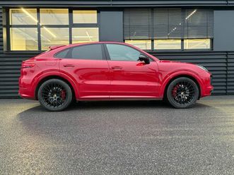 porsche cayenne gts coupe-head up-kaminrot-1.hand