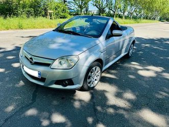 opel tigra 1.4 litres essence 90 cv ctok entretien a jour très propre