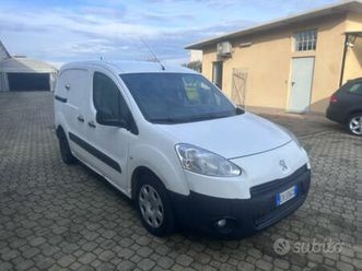 peugeot partner tepee 1.6 hdi 90cv outdoor