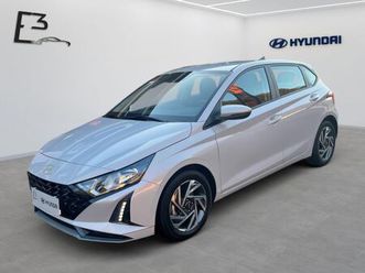 hyundai i20 1.0 turbo 7-dct trend navigationssystem