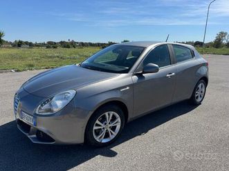 alfa romeo giulietta 1.6 jtdm-2 105 cv exclusive