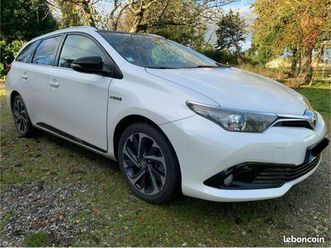 toyota auris break hybride salomon