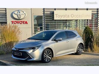 toyota corolla hybride 122h design