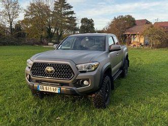 urgent toyota tacoma 3,5 v6 access cab 2018