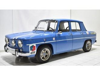1967 renault 8 bleu manuel, 5 vitesses conduite à gauche...