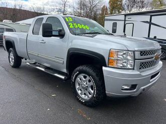2013 chevrolet silverado 2500 hd extended cab lt 4x4 *duramax diesel*