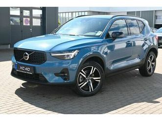 volvo xc40 b3 dkg plus dark*360°*pano*acc