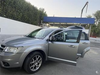 fiat freemont lounge awd 2.0 16v diesel auto.