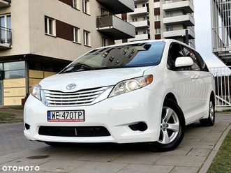 toyota sienna 3.5 v6 se