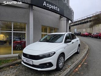 fiat tipo 1.0 1.maj., serv.kn., cz