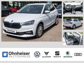 skoda fabia 1.0 tsi ambition business / navi / anschlu