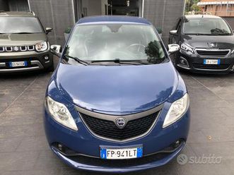 lancia ypsilon 1.2 69 cv 5 porte unyca