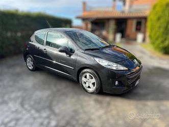 peugeot 207 1.4 benzina - pochi km - 2010