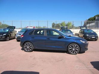 hyundai i30 1.6 crdi 110cv 5 porte style