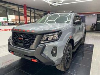 2.5ddti double cab pro-4x 4x4