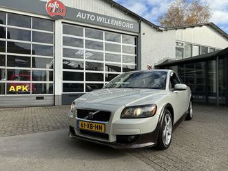 volvo c30 - 2.5 t5 r-design