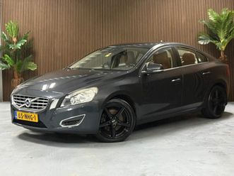 volvo s60 - 2.0t intro ed