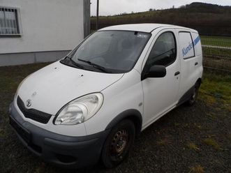 toyota yaris verso lkw- zul. 2- sitze tüv 06 / 27