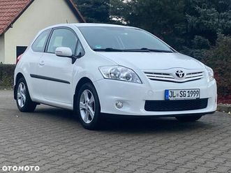 toyota-auris-1-33-vvt-i-travel