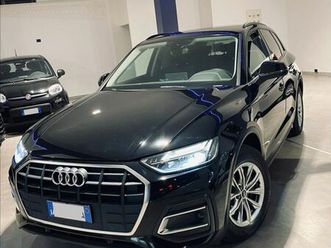 audi q5 30 tdi s tronic business