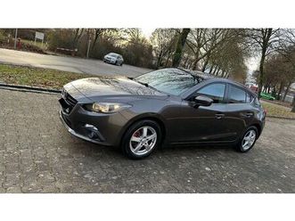 mazda 3 / 2.0 skyactiv