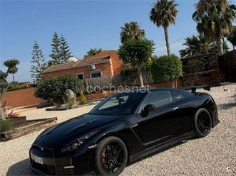 nissan gtr