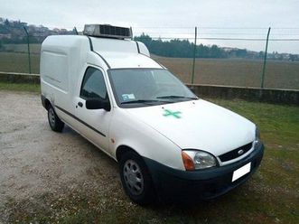 ford courier 1.8 d 3p. van coibentato