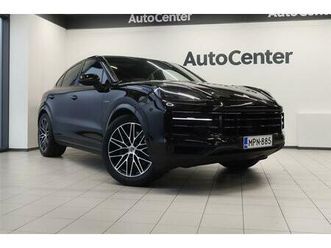 porsche cayenne e-hybrid coupé / acc / panorama / bose / sähk. vetokoukku / peruutuskamera / muistit