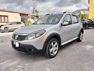 dacia sandero stepway 1.6 8v gpl 85cv 2012