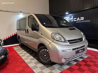 opel vivaro combi 2.5 cdti 135 9 places